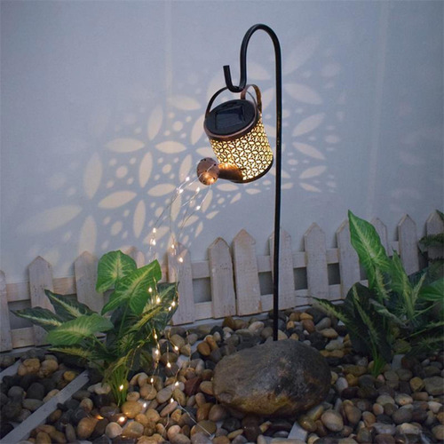 Solar Enciende Las Luces Del Jardín Que Cuelgan La Luz De