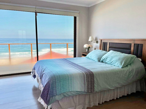 Interesante Casa En Venta Frente Al Mar En Maitencillo