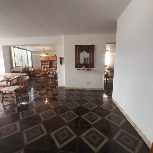 Imagen 2 de 8 de Venta Apto Cumbres De Curumo