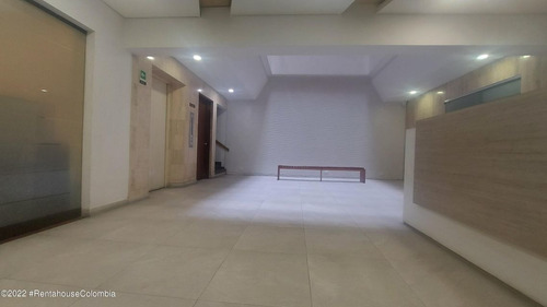 Imagen 3 de 21 de Comercial En Chico(bogota) Rah Co: 23-988