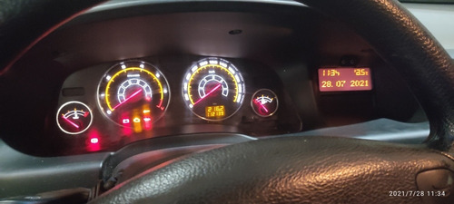 Imagem 2 de 9 de Chevrolet Zafira 2010 2.0 Expression Flex Power Aut. 5p
