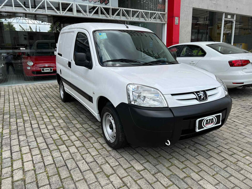 Imagem 3 de 11 de Peugeot Partner 1.6 Furgão 800kg 16v Flex 3p Manual