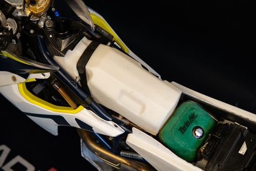 Imagen 25 de 25 de Husqvarna Enduro 701 0km By Rade Garage - Palermo Bikes