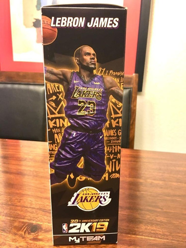 Lakers Lebron James Mcfarlane Nba 2k19 Nba Purpura Nueva Fig