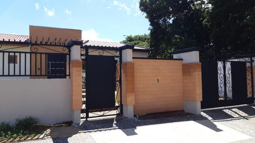 Casa Com 3 Dormitórios À Venda, 240 M² Por R$ 1.450.000,00 - Portal Dos Nobres - Americana/sp - Ca0400
