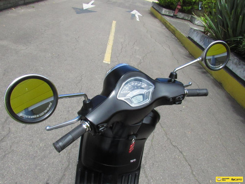 Imagen 10 de 25 de Vespa Vxl 150