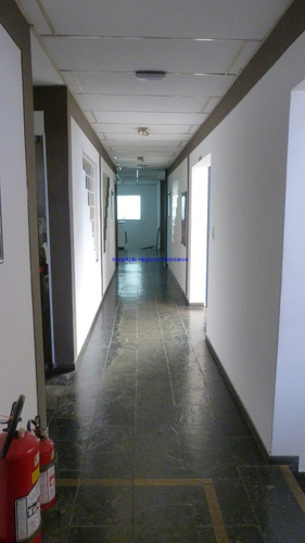 Imagem 16 de 30 de Prédio Comercial 2.917,60m², 18 Banheiros E 35 Vagas Na Garagem. Excelente Localização Entre As Ruas Romão Puiggari, Dom Vilares, Angaturama E Peter - 21092801 - 70150324