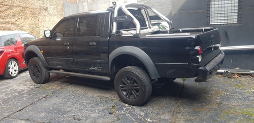 Imagen 8 de 14 de Mitsubishi L200 2009 2.5 Sport Hpe Cab Doble At 4x4