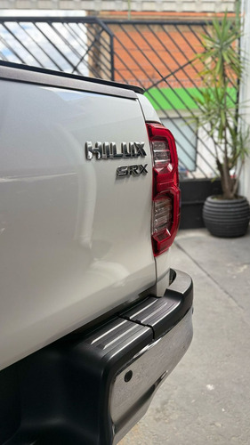 Toyota Hilux 2.8 Tdi Srx Cab. Dupla 4x4 Aut. 4p