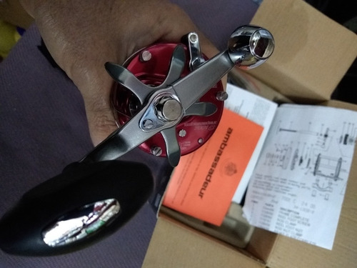 Reel Rotativo Abu Garcia 7001 C (Usado)