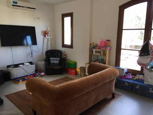 Imagen 10 de 20 de Venta Casa Estilo Campo 5 Amb. Con Renta Bº El Encuentro - Tigre