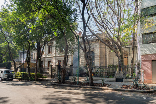 Casa Uso De Suelo En Venta En Juárez