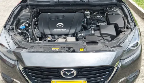 Mazda 3 2.0 Grand Touring
