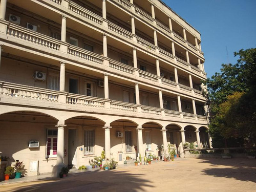 2 Amb En Pintoresco Edificio De Balvanera