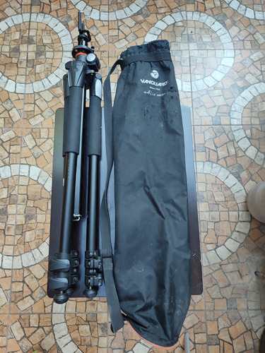 Trípode Vanguard Alta Pro 263at.