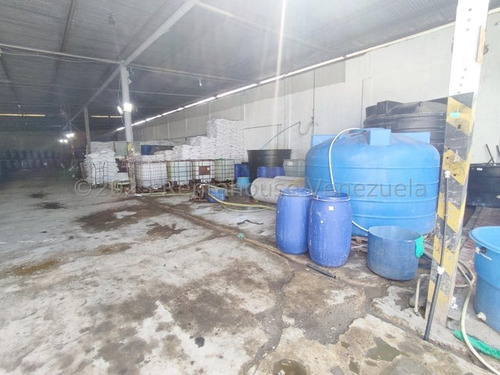 #24-2537 Amplio Galpon En Venta En Barquisimeto Zona Industrial 1 Lara Eo