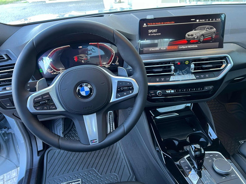 BMW X4 30i OKM 2025 XDRIVE 4X4 - Pack M