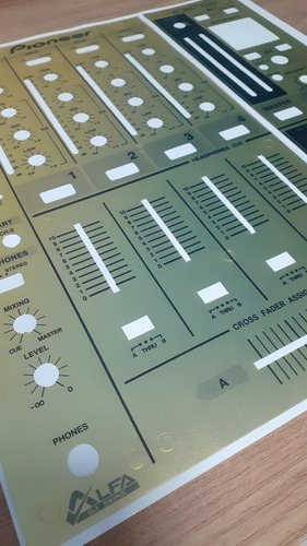 Adesivo Skin Gold P/ Controladora Pioneer Ddj-t1 Traktor
