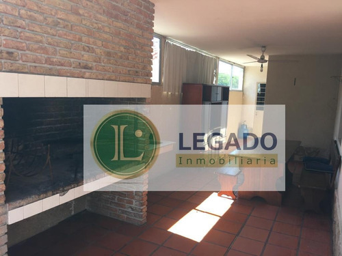 Casa En Venta En Atlántida, Excelente Ubicación.-