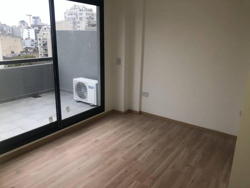 Venta Dos Ambientes En Villa Crespo
