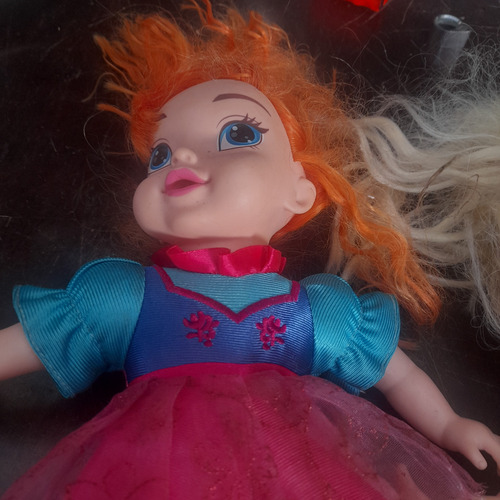Imagem 3 de 9 de Bonecas Frozen Baby Elza E Anna Marca Disney Como Nas Fotos