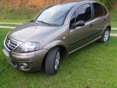 Citroën C3 1.4 8v Exclusive Flex 5p