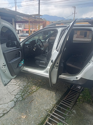 Duster Oroch 1300 Motor Turbo 4x4 Como Nueva Solo 17 Mil Km