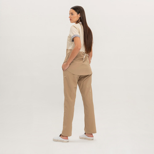 Ambo Oh! Wear Uniforme - Carmina Poly Beige Con Marrón