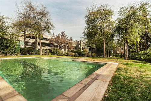 Departamento En Venta De 4 Dorm. En Las Condes