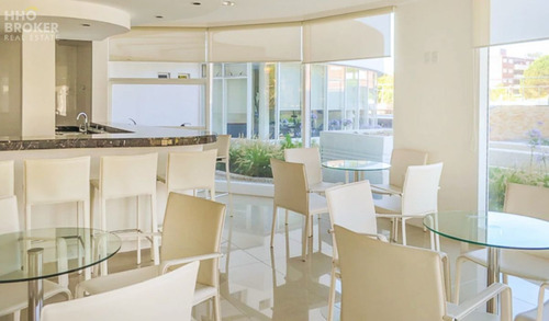 Imagen 23 de 24 de Apartamento En Venta De 2 Dormitorios En Playa Mansa-terraza Con Parrillero - Punta Del Este Mansa
