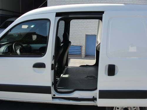 Imagen 16 de 22 de Renault Kangoo Ph3 Gran Confort 1,6 2p Año 2017