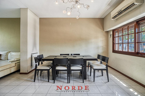 Venta Mataderos Montiel 1900 Casa 5 Ambientes Terraza Garaje