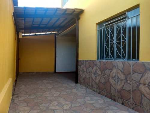 Imagem 2 de 7 de Casa À Venda, 4 Quartos, 1 Suíte, 2 Vagas, Quintino - Divinópolis/mg - 34424