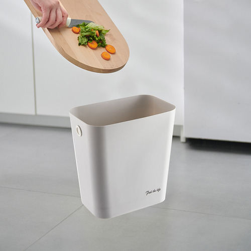Cubo De Basura Rectangular Con La Parte Superior Abierta, Ad