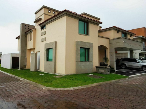 Vendo Residencia En Rancho El Mesón, Calimaya