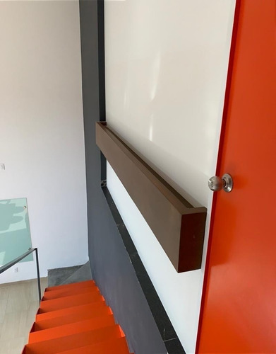 Imagen 2 de 18 de Se Vende O Renta Loft Con Vista Espectacular Al Valle En Cor