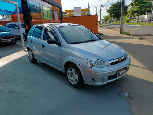 Chevrolet Corsa Hatch 1.4 4p Maxx Econoflex