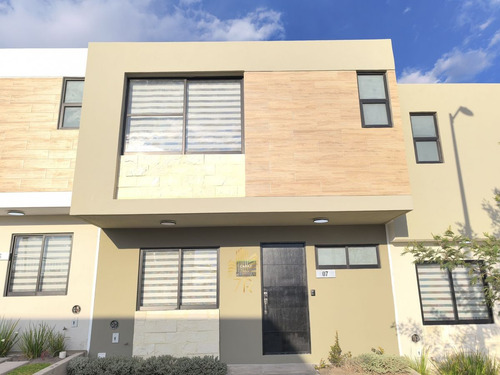 Casa Nueva En Zaru, Querétaro Moderno Con 3 Recámaras Y 2.5 Baños
