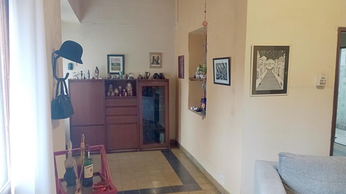 Venta Hermoso Chalet Serrano En Villa De Las Rosas, Excelente Ubicación
