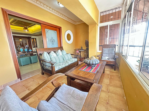 Penthouse En Bella Vista Sur, Muchos Parqueos Oportunidad