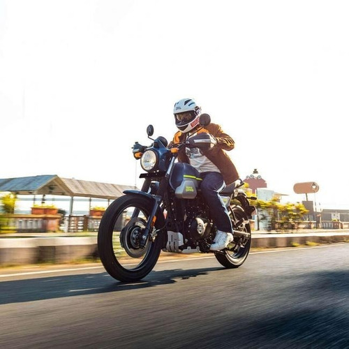 Imagen 13 de 25 de Royal Enfield Scram 411 Silver Spirit Reserva Ya