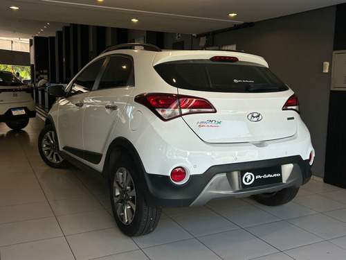 Hyundai HB20X 1.6 16V PREMIUM FLEX 4P AUTOMÁTICO