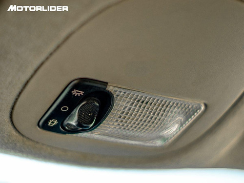 Imagen 21 de 25 de Peugeot 207 Compact One Line 1.4 | Permuta / Financia