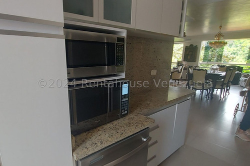 En Venta Apartamento En El Hatillo Mfl2410178