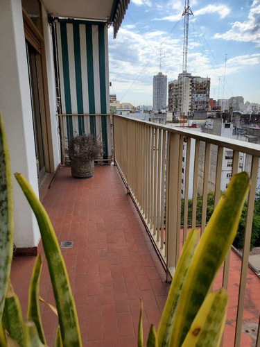 Imagen 11 de 14 de Departamento De 4 Ambientes, Con Balcón Y Baulera, Dos Baños