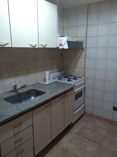 Imagen 6 de 9 de Departamento 2 Ambientes En Moron