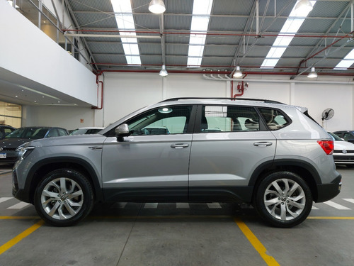 Imagen 2 de 25 de Volkswagen Taos 1.4 250 Tsi Comfortline Mos