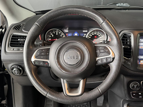 Jeep Compass COMPASS TRAILHAWK 2.0 4x4 Dies. 16V Aut.