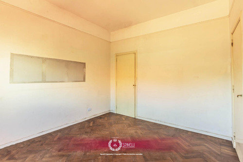 Venta Ph 3 Ambientes 125m² Duplex A Reciclar Con Patio Y Terraza Propia En Boedo / Parque Patricios