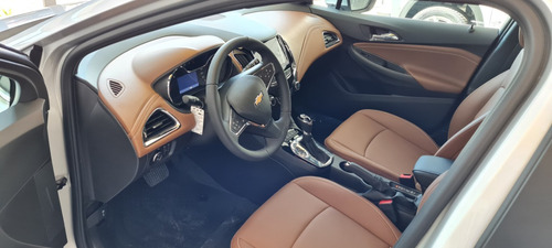 Imagen 17 de 23 de Chevrolet Cruze 5 Premier Automático 1.4n T Hatchback 2023*